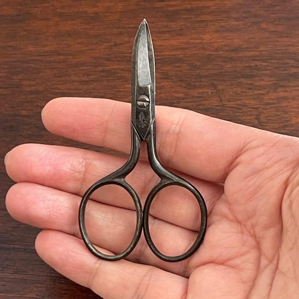 Antique small Clauberg Germany pair of metal scissors